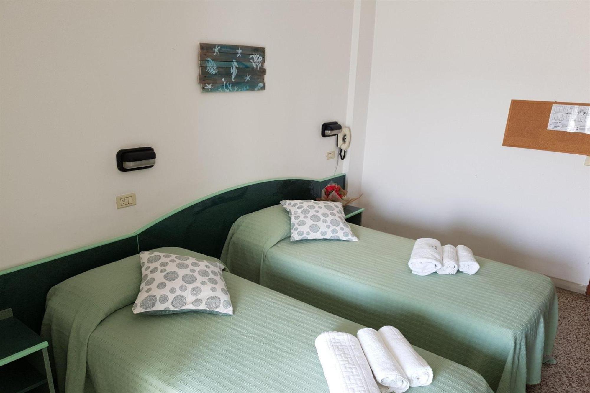Hotel Concordia Palace Rimini Extérieur photo